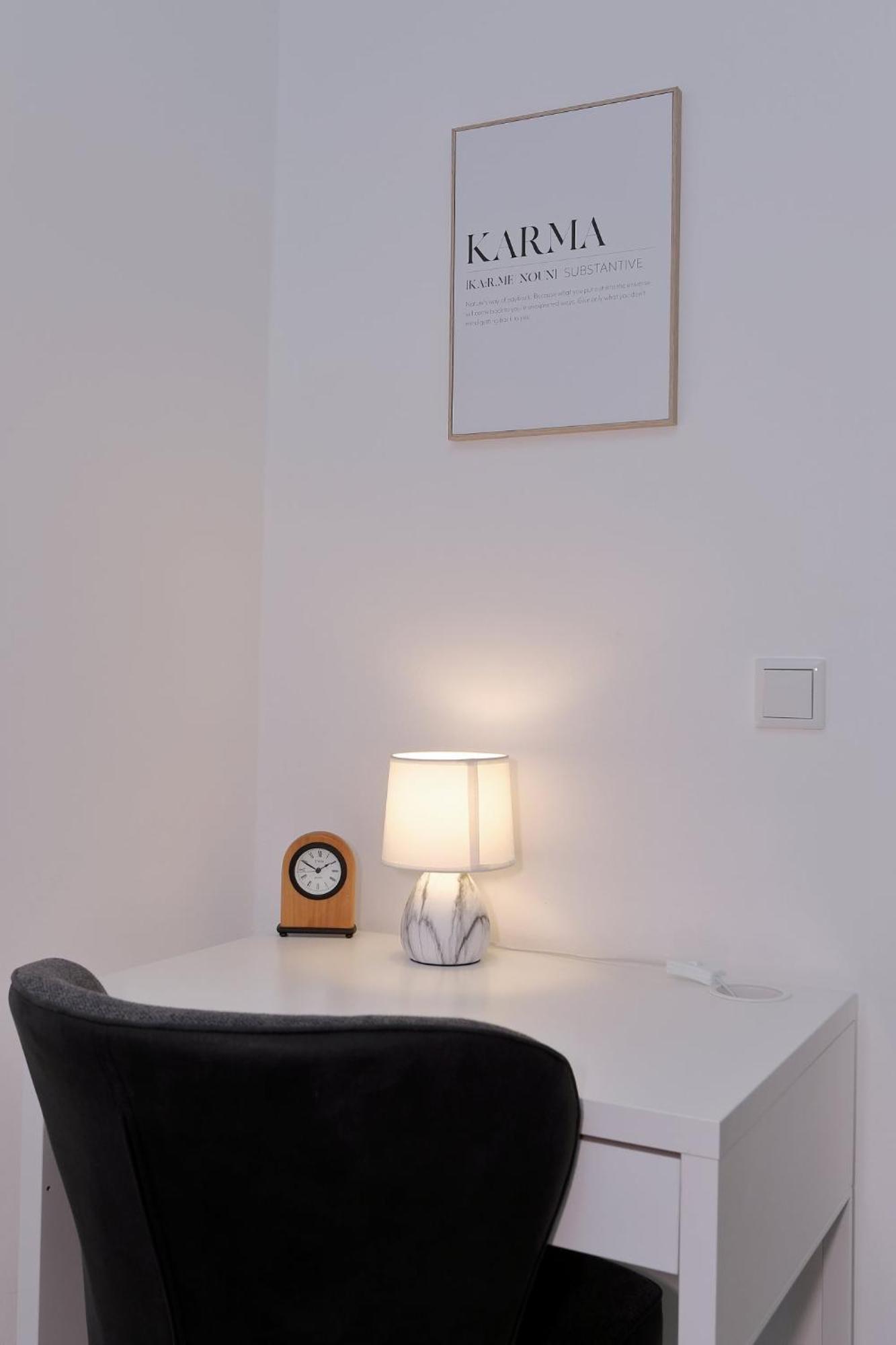 Modernes Apartment Mit Garage & Ps4 Von Stay Your Way Эссен Экстерьер фото
