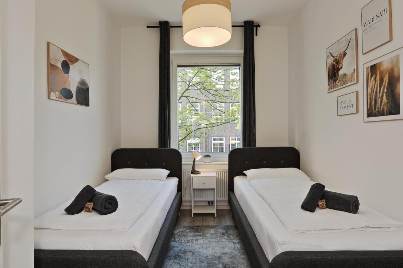 Modernes Apartment Mit Garage & Ps4 Von Stay Your Way Эссен Экстерьер фото